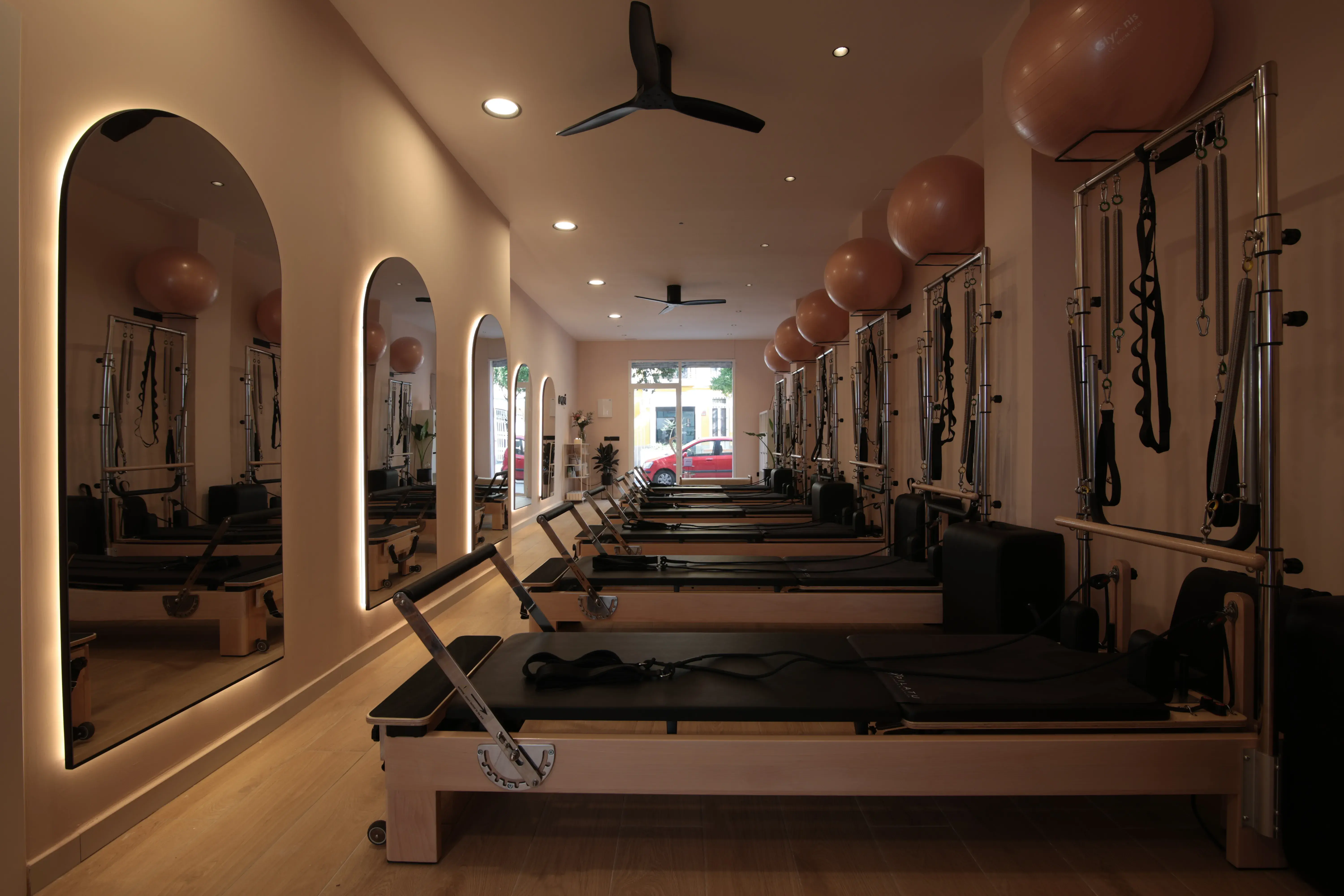 Emuná Pilates Studio 5